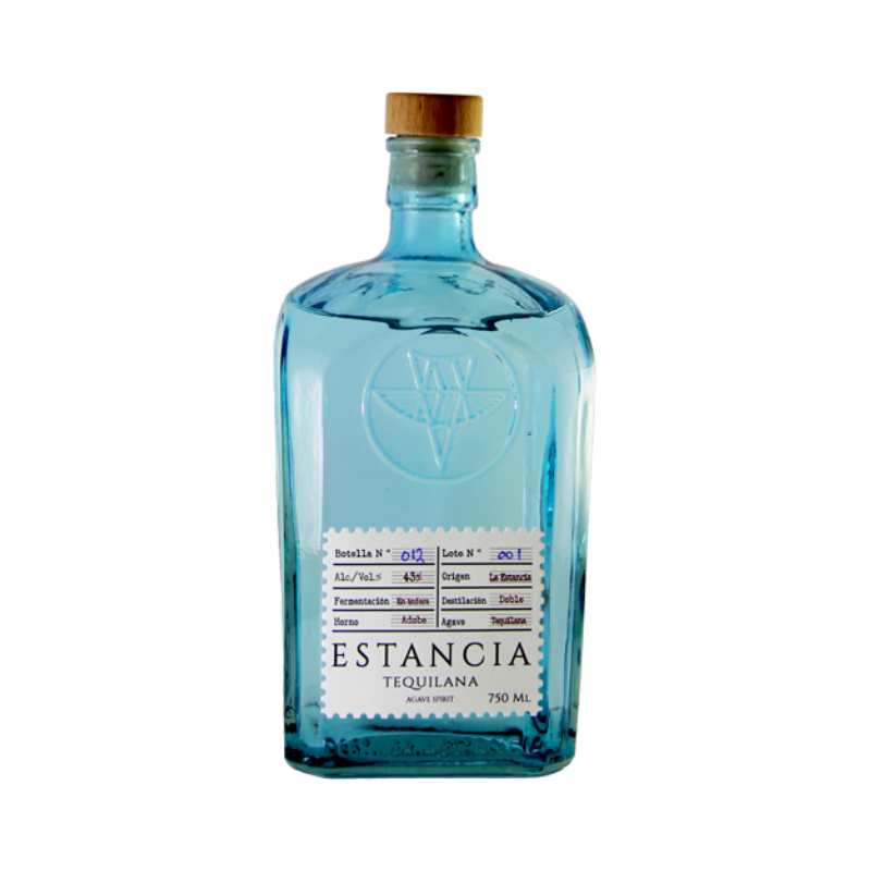 Estancia Tequilana premium tequila bottle – authentic 100% agave spirit with smooth flavor, ideal for sipping or mixing in cocktails