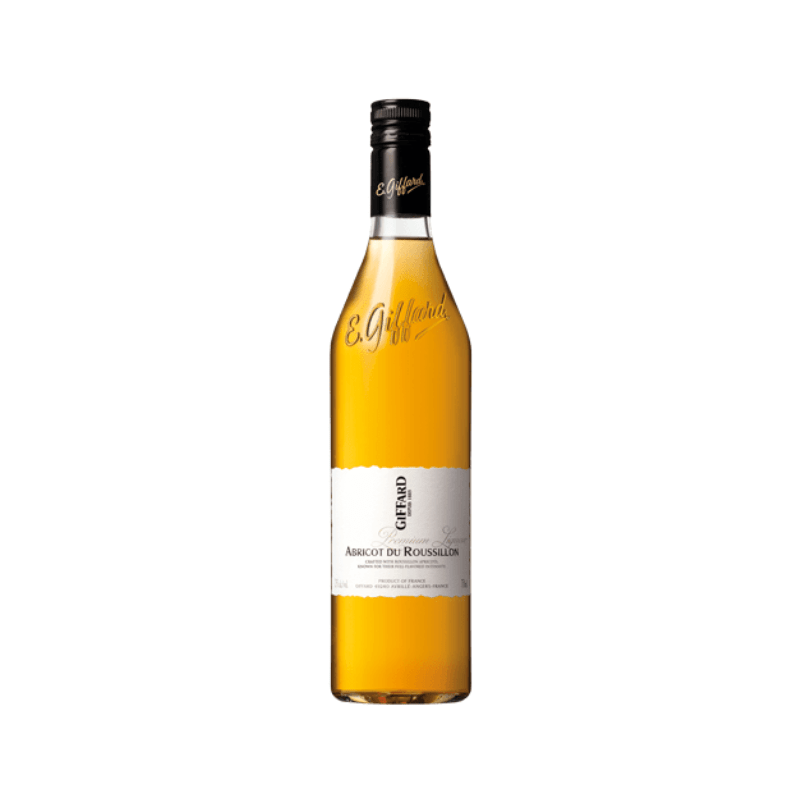 Bottle of Giffard Abricot du Roussillon – French apricot liqueur made with ripe Roussillon apricots, ideal for cocktails and gourmet creations